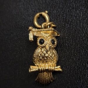 Vintage Gold Tone Owl Charm